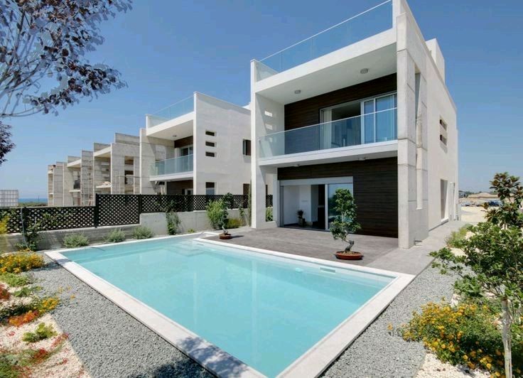 Villa moderne avec piscine